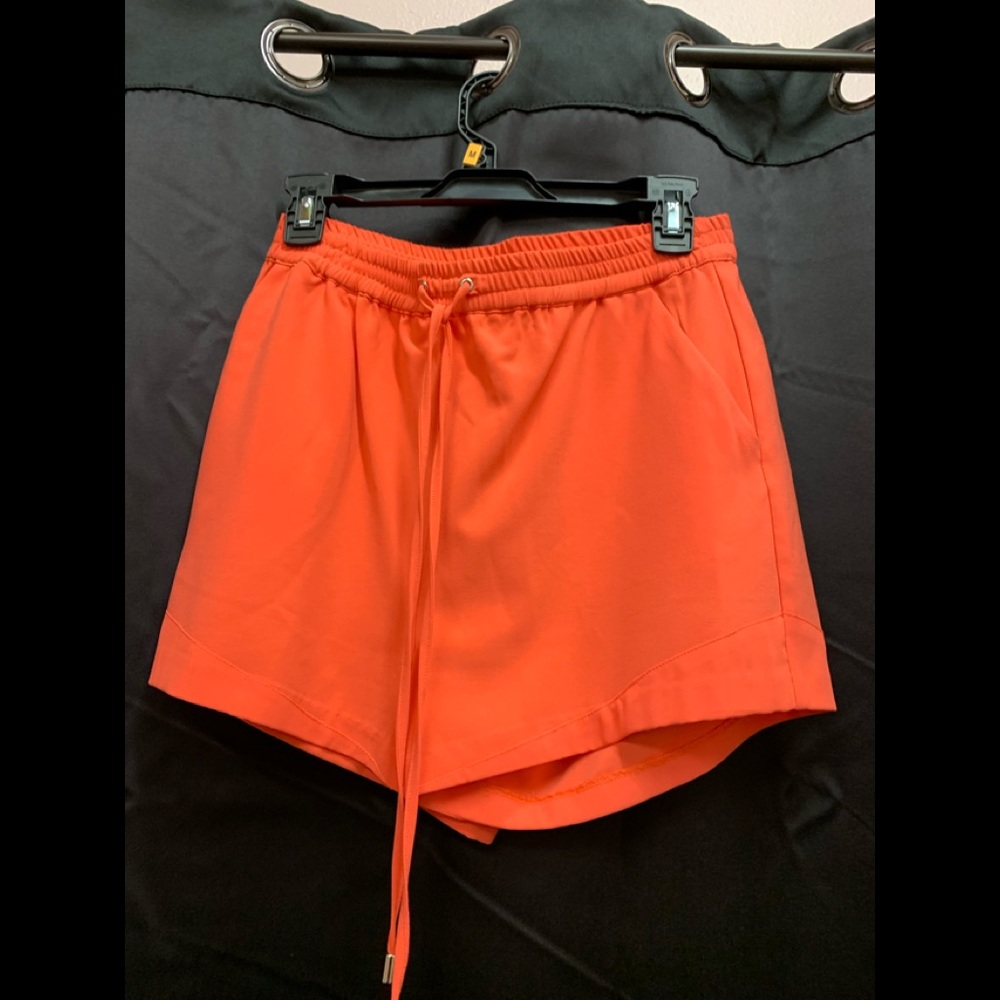 Bebe Women’s shorts